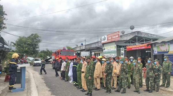 Gia Lai: Diễn tập phương án chữa cháy, cứu nạn tại chợ Kông Chro