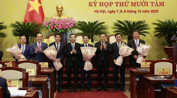 Thủ tướng phê chuẩn 5 Phó Chủ tịch Hà Nội