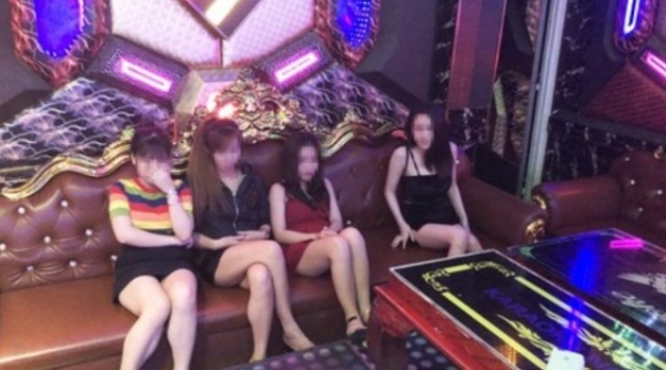 Quảng Nam: 14 nam nữ “phê” ma túy trong quán karaoke New Idol