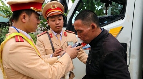 WHO tại Việt Nam: Kiểm tra nồng độ cồn, mỗi người phải một ống thổi mới