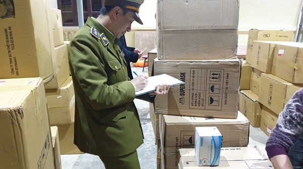 Lạng Sơn: Thu giữ gần 200.000 chiếc khẩu trang y tế không rõ nguồn gốc xuất xứ