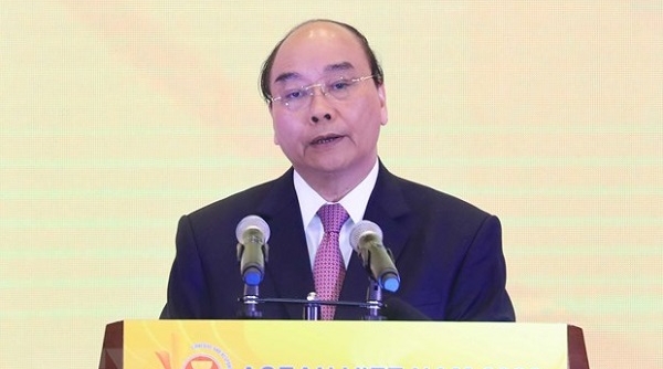 Thủ tướng ra tuyên bố của Chủ tịch ASEAN về ứng phó COVID-19