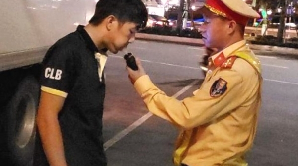 Đà Nẵng: Vi phạm nồng độ cồn, tài xế điều khiển xe ô tô bị phạt 35 triệu đồng