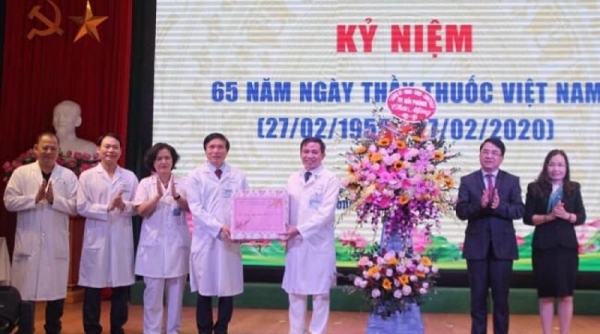 Hải Phòng: Tri ân những thiên thần áo trắng nhân kỷ niệm 65 năm ngày Thầy thuốc Việt Nam