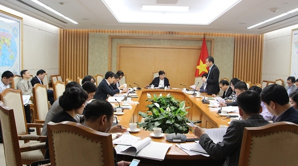 Phó Thủ tướng Trịnh Đình Dũng điều hành họp Ban Chỉ đạo Chương trình VNEEP 3