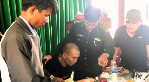 Quảng Ngãi: Bắt đối tượng vận chuyển trái phép ma túy ra đảo Lý Sơn