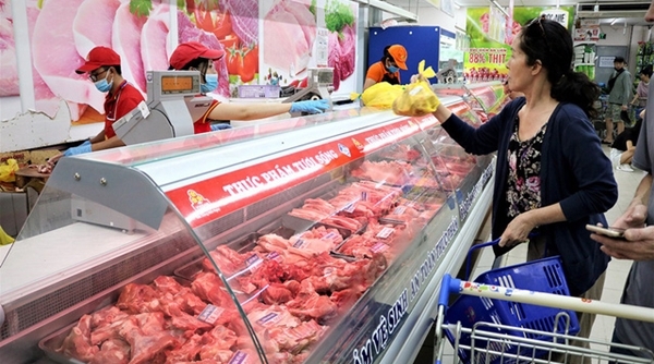Thủ tướng yêu cầu báo cáo, nêu rõ trách nhiệm việc giá thịt lợn tăng cao