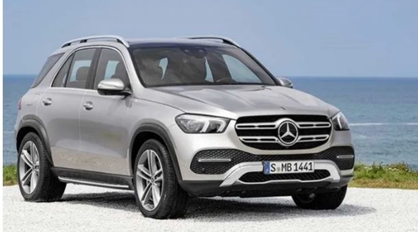 Mercedes-Benz triệu hồi hàng loạt xe để cập nhật lại phần mềm