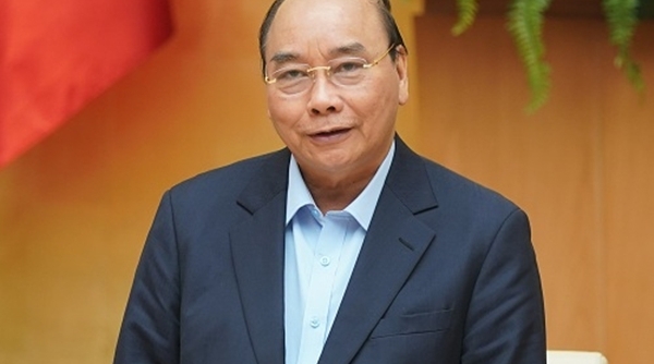 Thủ tướng Nguyễn Xuân Phúc: Mỗi doanh nghiệp, người dân, khu dân cư phải là ‘pháo đài’ chống dịch bệnh