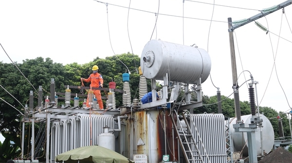 EVNNPC đóng điện thành công Dự án cải tạo đường dây 110kV Quỳnh Lưu - Quỳ Hợp, tỉnh Nghệ An