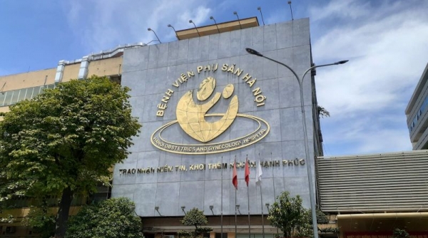 Bệnh viện Phụ sản Hà Nội vinh dự đón nhận danh hiệu “Anh hùng Lao động thời kỳ đổi mới”