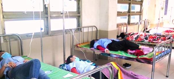 Phú Yên: 84 công nhân bị ngộ độc thực phẩm sau bữa ăn trưa