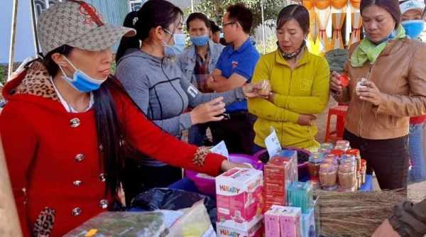 Gia Lai: Huyện Ia Pa tổ chức 16 gian hàng tham gia phiên chợ nông sản an toàn