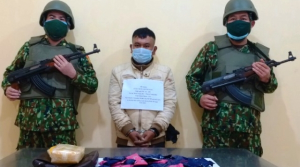 Quảng Bình: Bắt đối tượng người Lào đưa 10.000 viên ma túy vào Việt Nam