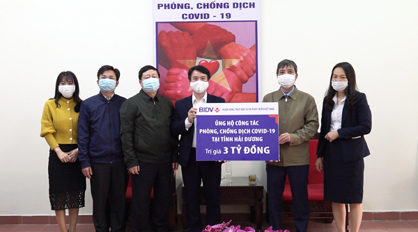 BIDV ủng hộ 4 tỷ đồng phòng, chống dịch COVID-19 tại Hải Dương và Quảng Ninh