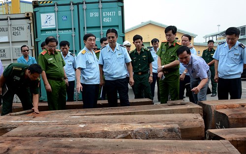 TP. Hồ Chí Minh: Điều tra, xử lý 1.036 vụ việc liên quan đến buôn lậu, gian lận thương mại