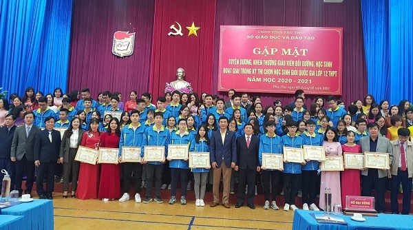 Sở Giáo dục và Đào tạo Phú Thọ gặp mặt, khen thưởng giáo viên bồi dưỡng, học sinh giỏi quốc gia