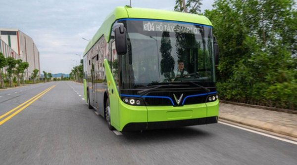 Hà Nội: 10 tuyến xe buýt điện được đưa vào vận hành từ quý II/2021