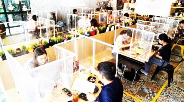 Hà Nội: Nhà hàng ăn uống phải giãn cách tối thiểu 2 m