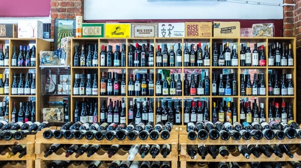 Hơn 23.000 lít rượu vang Australia bị “giam lỏng” ở Trung Quốc vì nhãn mác