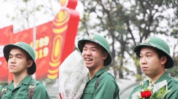 Hà Nội: Gần 4.000 thanh niên lên đường nhập ngũ