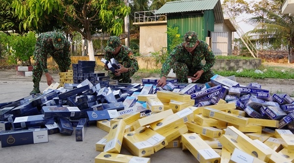 Tây Ninh: Phát hiện 5.000 gói thuốc lá ngoại nhập lậu