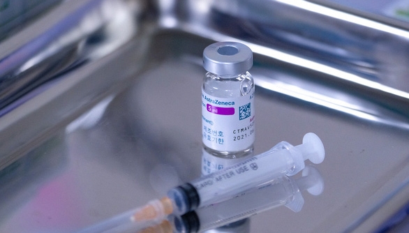 Tiếp tục triển khai tiêm vắc xin AstraZeneca