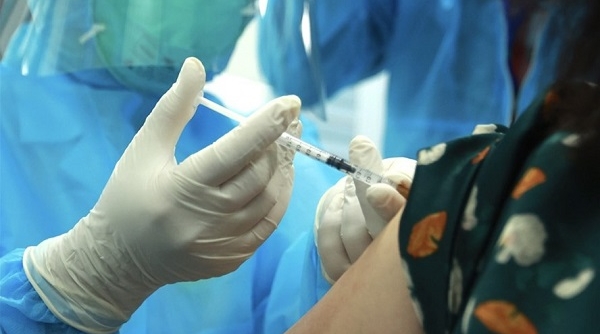 Bộ Y tế yêu cầu điều tra nguyên nhân các ca phản ứng nặng sau tiêm vaccine Covid-19