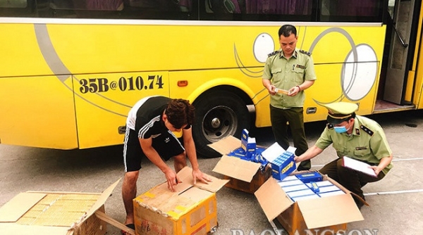 Lạng Sơn: Tạm giữ 1.600 tuýp kem bôi bệnh ngoài da nhập lậu