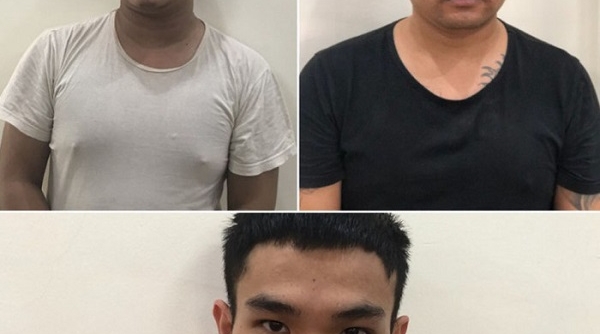 Nghệ An: Bắt nhóm thanh niên thuê xe tự lái cùng 6 kg ma túy, 24.000 viên hồng phiến