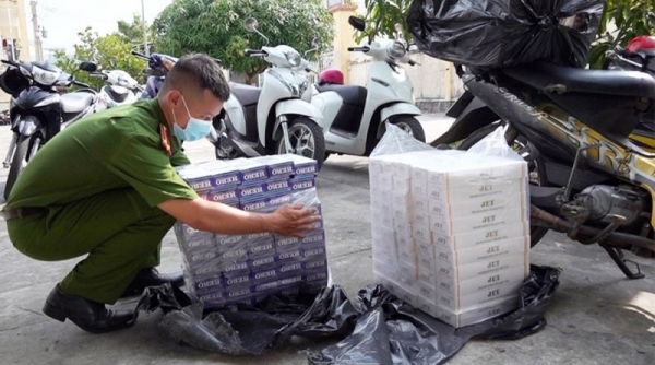 Công an TP Long Xuyên (An Giang): Thu giữ 3 xe mô tô và 3.750 bao thuốc lá ngoại nhập lậu