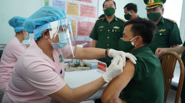 Gần 900 liều vaccine phòng Covid-19 được tiêm cho bộ đội biên phòng Tây Ninh