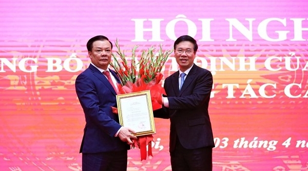 Công bố Quyết định ông Đinh Tiến Dũng giữ chức Bí thư Thành ủy Hà Nội