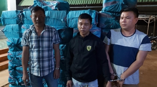Đắk Lắk: Khởi tố vụ mua bán, vận chuyển 18.000 bao thuốc lá lậu