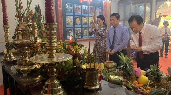 Bình Dương: Trường THPT chuyên Hùng Vương tổ chức lễ giỗ Quốc tổ Hùng Vương