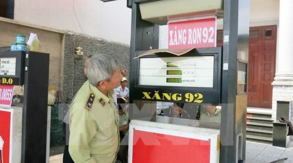 Công ty TNHH MTV Huỳnh Công Minh (Tây Ninh): Bị xử phạt gần 300 triệu đồng vì bán xăng dầu kém chất lượng