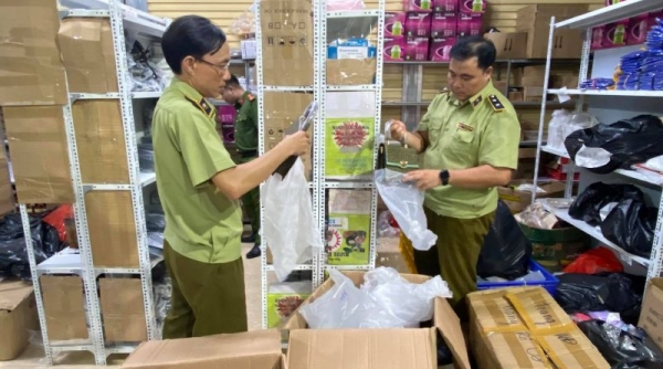 Nam Định: Triệt phá kho hàng lậu, thu giữ số lượng lớn mỹ phẩm chưa qua kiểm định chất lượng
