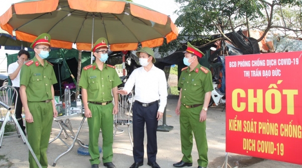 Vĩnh Phúc: Thiếu trách nhiệm phòng chống dịch, Chủ tịch phường Khai Quang bị đình chỉ công tác
