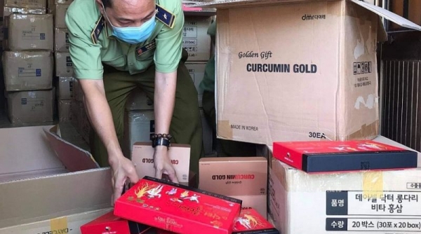 Phú Yên: Chặn đứng xe ô tô chở 2.600 hộp thực phẩm chức năng không có chứng từ