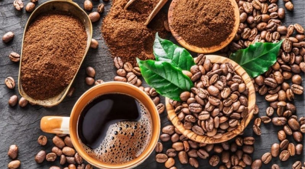 Xuất khẩu cà phê Việt Nam giảm về số lượng, tăng về giá trị