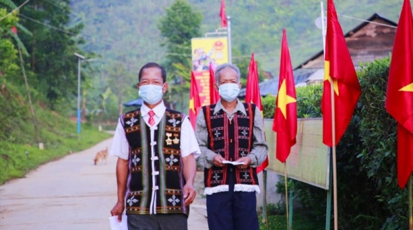 Quảng Nam: Cử tri 6 xã biên giới đi bỏ phiếu bầu cử sớm