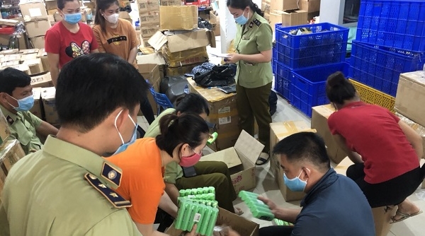 Bình Thuận: Tạm giữ 40.000 sản phẩm mỹ phẩm, thực phẩm chức năng không có nhãn phụ bằng tiếng Việt