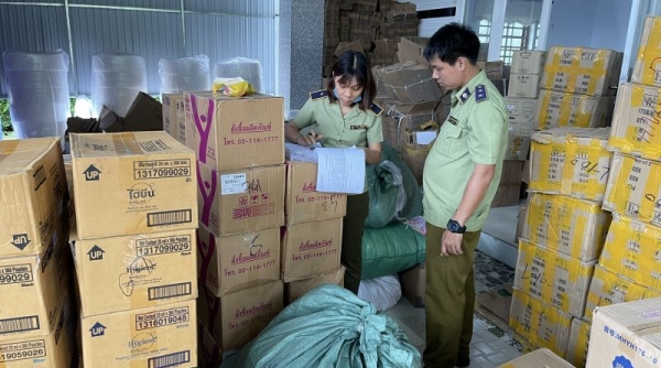 Bình Thuận: Phát hiện điểm tập kết chứa 19.000 sản phẩm không rõ nguồn gốc xuất xứ