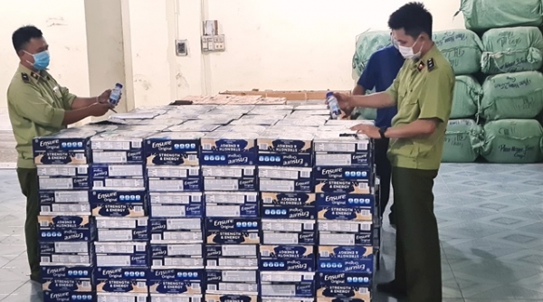 Phú Yên: Tạm giữ gần 10.000 chai bia và sữa nước Ensure không có hóa đơn, chứng từ hợp pháp