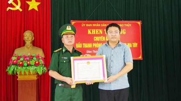 Biên phòng Nam Định: Bắt giữ đối tượng vận chuyển trái phép ma túy