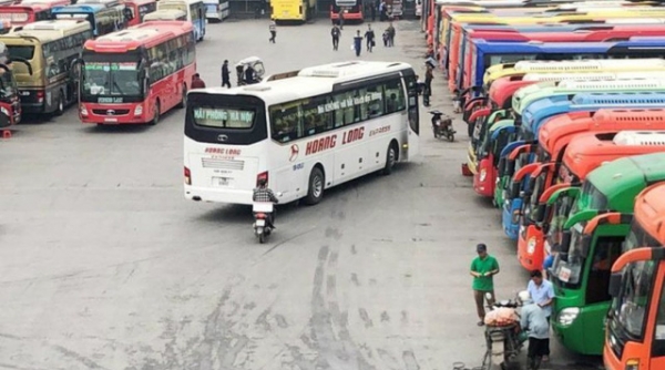Hà Nội: Tạm dừng hoạt động các phương tiện vận tải công cộng đến 37 tỉnh, thành