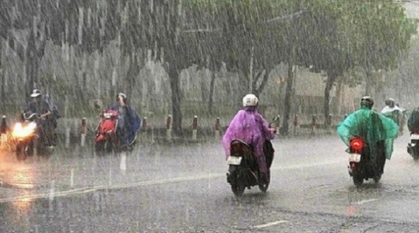 Dự báo thời tiết 2/8: Bắc Bộ và Thanh Hóa có mưa, Trung Bộ nắng rát