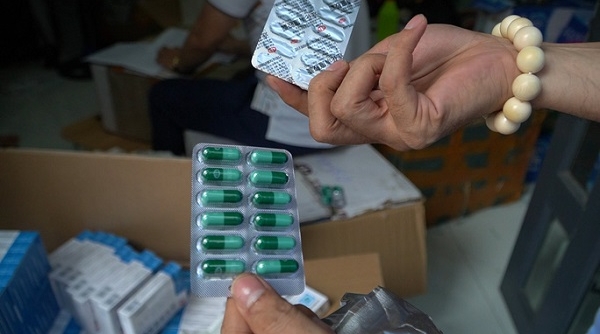 TP.Hồ Chí Minh: Thu giữ hơn 2.800 hộp tân dược có dấu hiệu nhập lậu