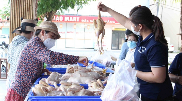 Đà Nẵng triển khai các điểm bán thực phẩm thiết yếu lưu động
