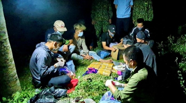 Quảng Trị: Bắt đối tượng vận chuyển trái phép 60.000 viên ma túy tổng hợp qua biên giới